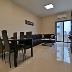 West House Apartments-Mar Mikhael